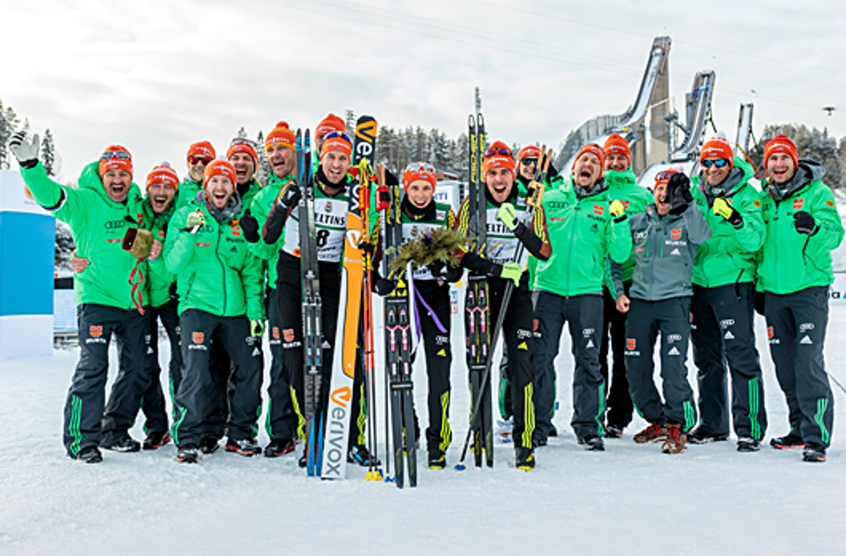 Noko-Komlettes Team Noko-Komlettes Team