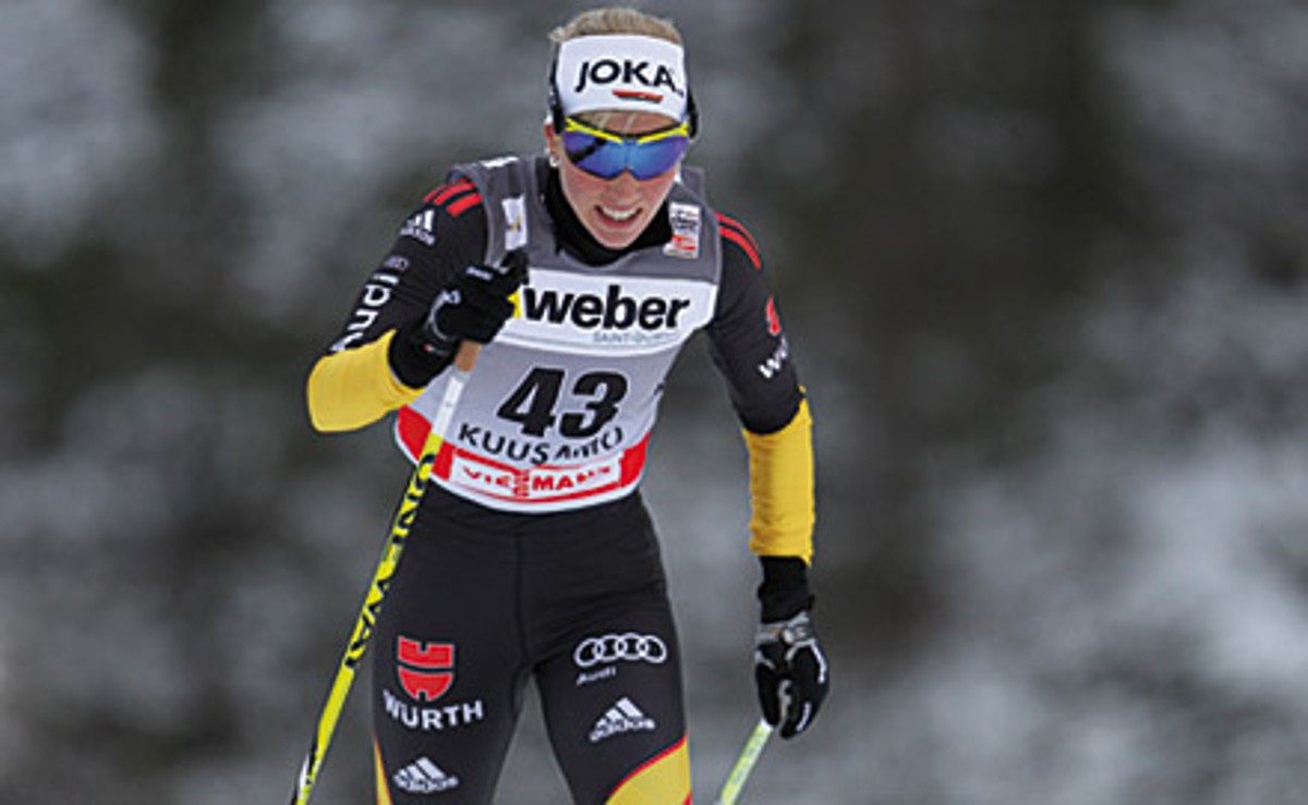Wuerth - Sport Sponsoring, Sci di fondo, Stefanie Bähler - Campionati mondiali di Sci di fondo 2011 a Kuusamo/Finnlandia, Copyright by Sammy Minkoff (particolare Wuerth - Sport Sponsoring, Sci di fondo, Stefanie Bähler - Campionati mondiali di Sci di fondo 2011 a Kuusamo/Finnlandia, Copyright by Sammy Minkoff (particolare
