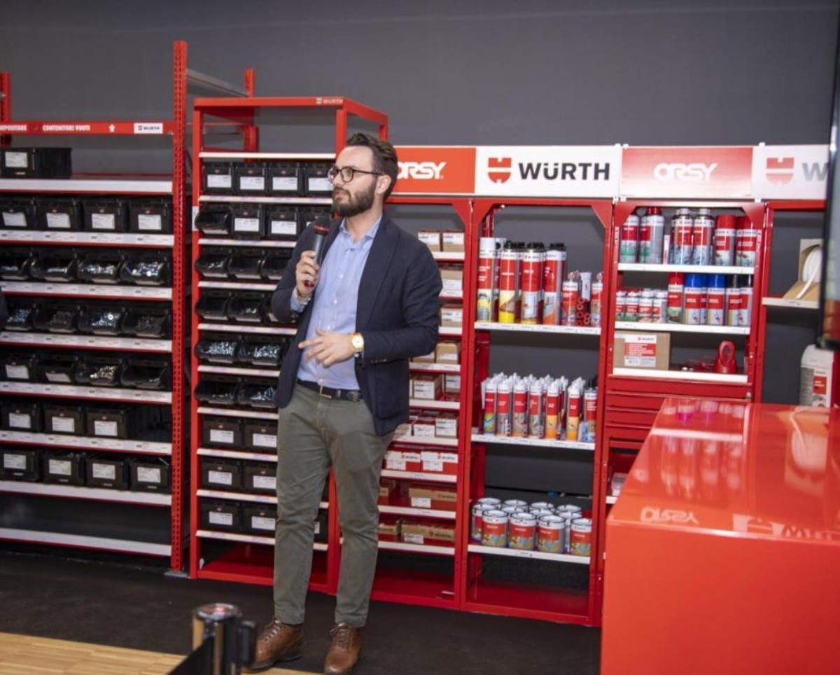 Richichi Andrea, Logistic Promoter Würth, presenta i Sistemi logistici Würth ORSY (Ordine e SYstema) e Kanban Richichi Andrea, Logistic Promoter Würth, presenta i Sistemi logistici Würth ORSY (Ordine e SYstema) e Kanban